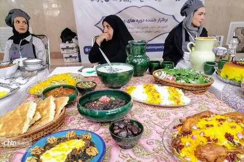 اولین جشنواره خوراک (آشپزی و قنادی) در استان البرز