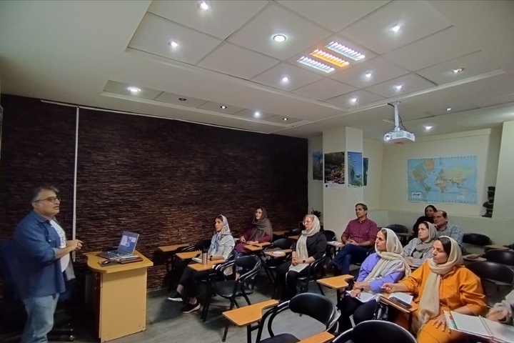 برگزاری کارگاه‌های آموزشی گردشگری در البرز
