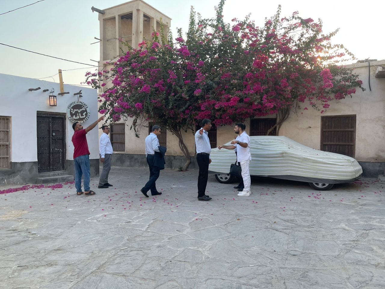 آغاز عملیات مرمت معابر و تکمیل کف سازی بندرکنگ/ دفتر پایگاه بافت تاریخی مرمت و افتتاح میشود