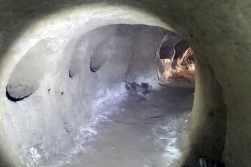 شناسایی دومین محوطه دستکنده‌های زیرزمینی در شهرستان تیران و کرون اصفهان