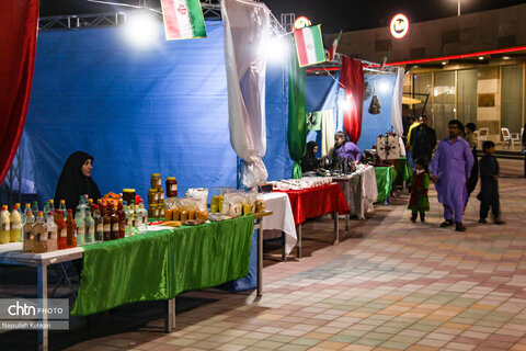 نمایشگاه صنایع دستی ، سوغات و غذاهای محلی