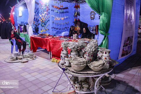 نمایشگاه صنایع دستی ، سوغات و غذاهای محلی