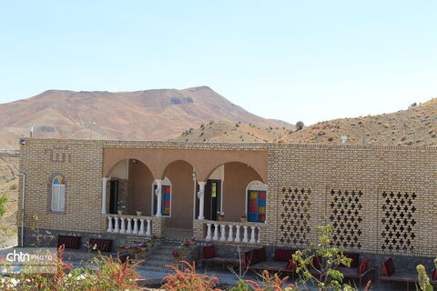اقامتگاه بوم‌گردی کاظم آباد