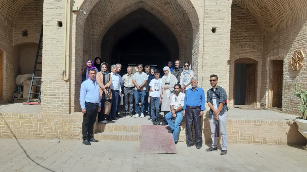 برگزاری تور آشناسازی با جاذبههای گردشگری شهرستان بافق