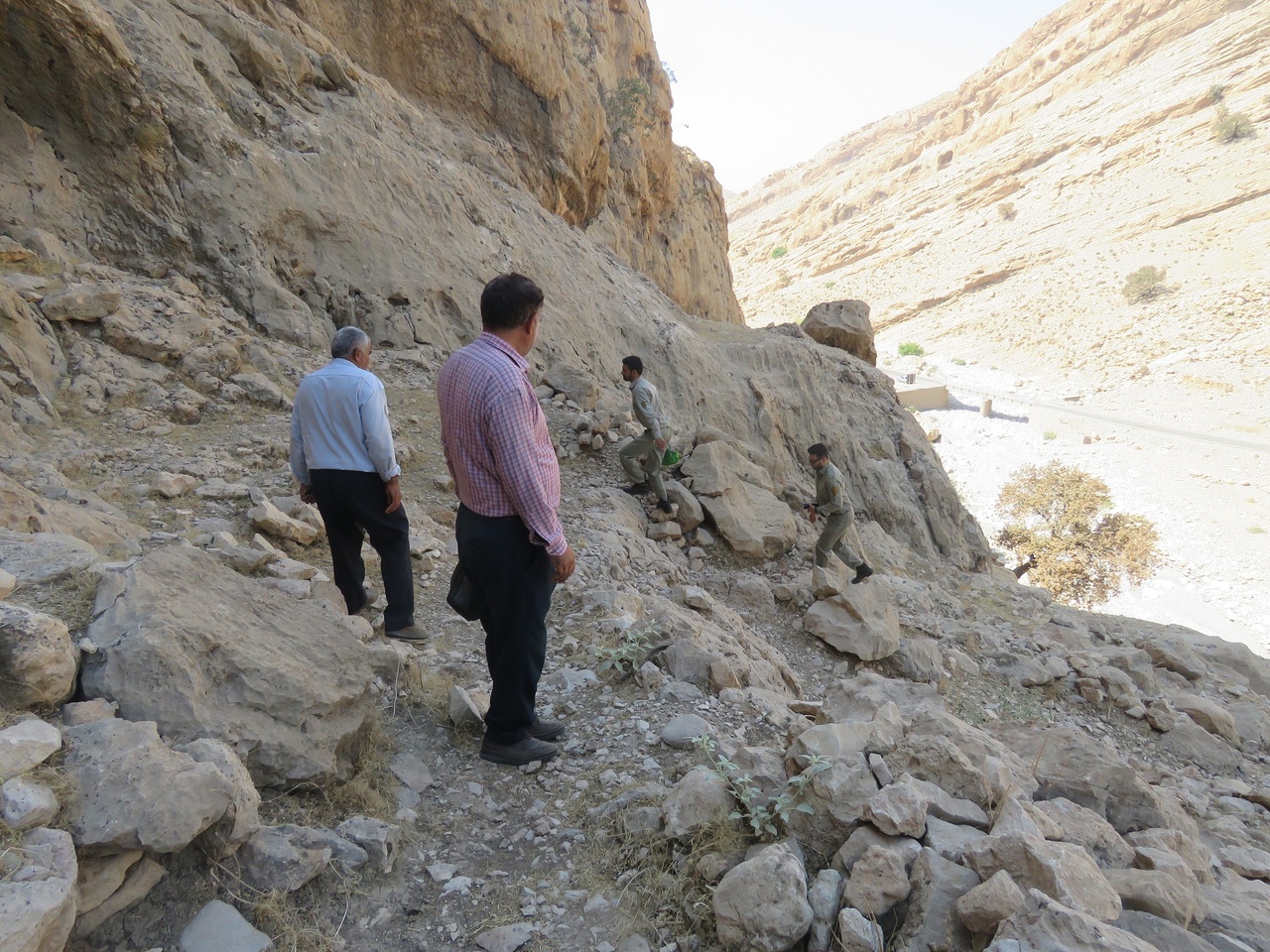 ظرفیت اکوتوریسم غارهای لالی خوزستان بررسی شد