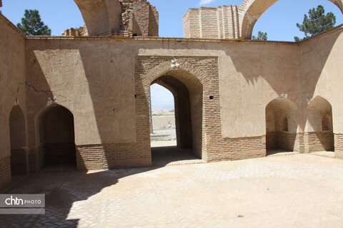 آرامگاه شیخ علاء الدوله سمنانی