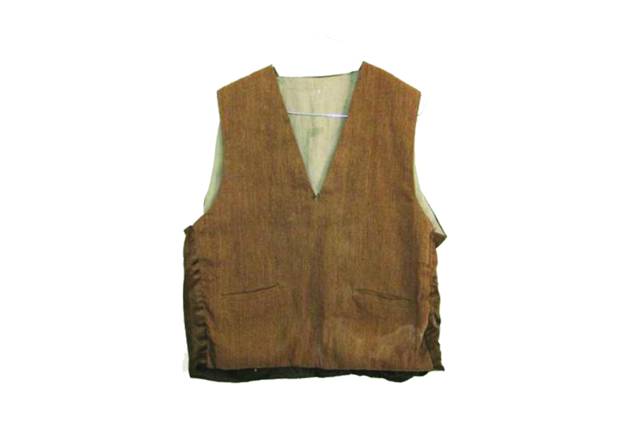 کارتی؛ کتوشلوار یا بالاپوش سنتی مردان سنگسری