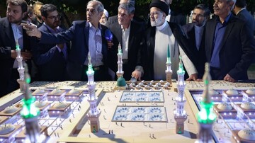 بازدید رئیس‌جمهوری از نمایشگاه صنایع‌دستی شاخص استان فارس