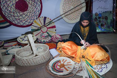 بازدید از نمایشگاه صنایع دستی شاخص استان فارس
