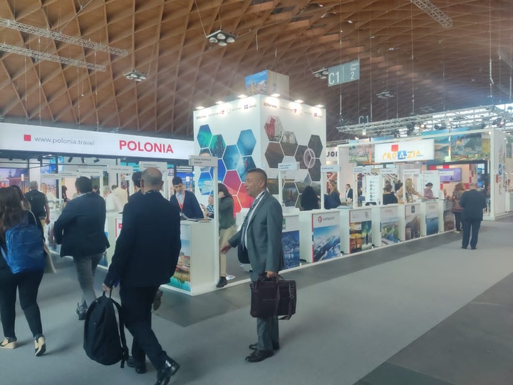 غرفه ایران در نمایشگاه بینالمللی گردشگری TTG ایتالیا افتتاح شد غرفه ایران در نمایشگاه بینالمللی گردشگری TTG ایتالیا افتتاح شد