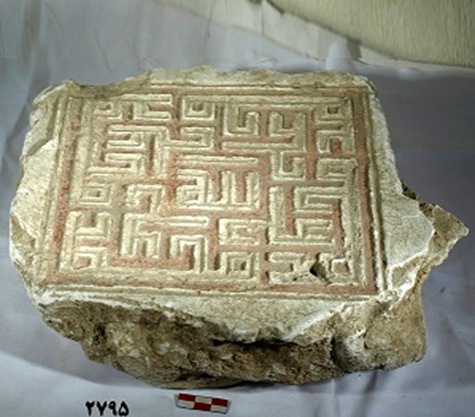 بررسی گچبریهای مسجد جامع ساوه با قدمت 3 دوره مهم تاریخی