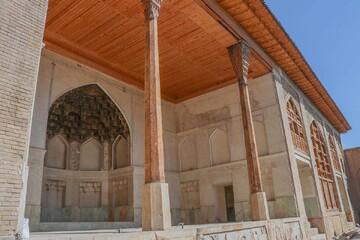 دیوانخانه، عمارتی تاریخی و هنری