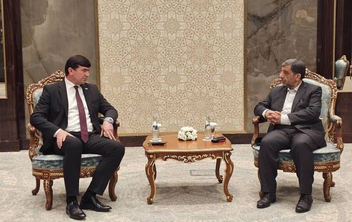 زبان مشترک مزیت گردشگری بین ایران و تاجیکستان است/ روادید بین ایران و تاجیکستان لغو شود زبان مشترک مزیت گردشگری بین ایران و تاجیکستان است/ روادید بین ایران و تاجیکستان لغو شود