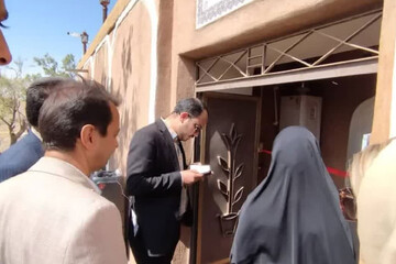 افتتاح بوم‌گردی عمارت عامری در روستای گلستان شهرستان نائین