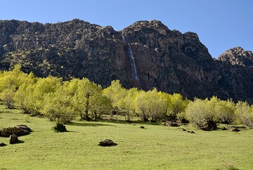 آبشار برنجه الیگودرز مرتفع‌ترین آبشار ایران