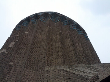 برج علاالدوله نماد معماری ایلخانی در ورامین
