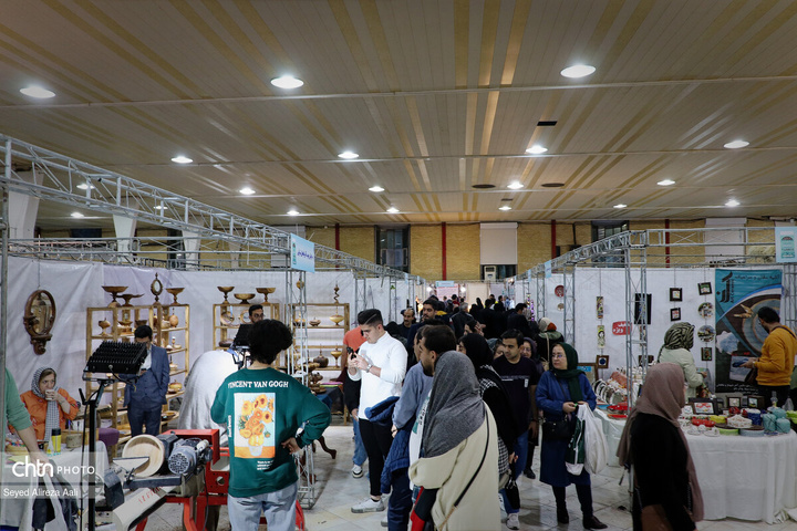 توزیع نمایشگاههای گردشگری در سراسر کشور توزیع نمایشگاههای گردشگری در سراسر کشور