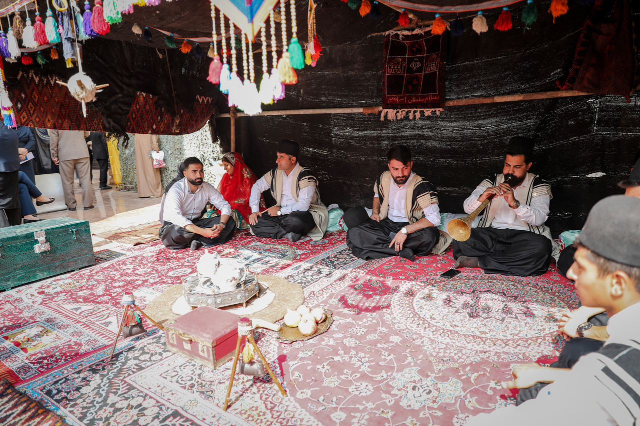 جشنواره رویدادهای دفاعمقدس، گردشگری، عشایر و روستا در اهواز برگزار شد