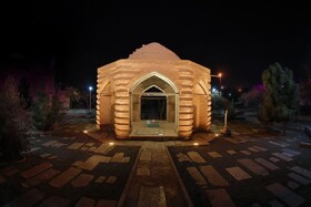 خوشنویسی در تخت فولاد اصفهان