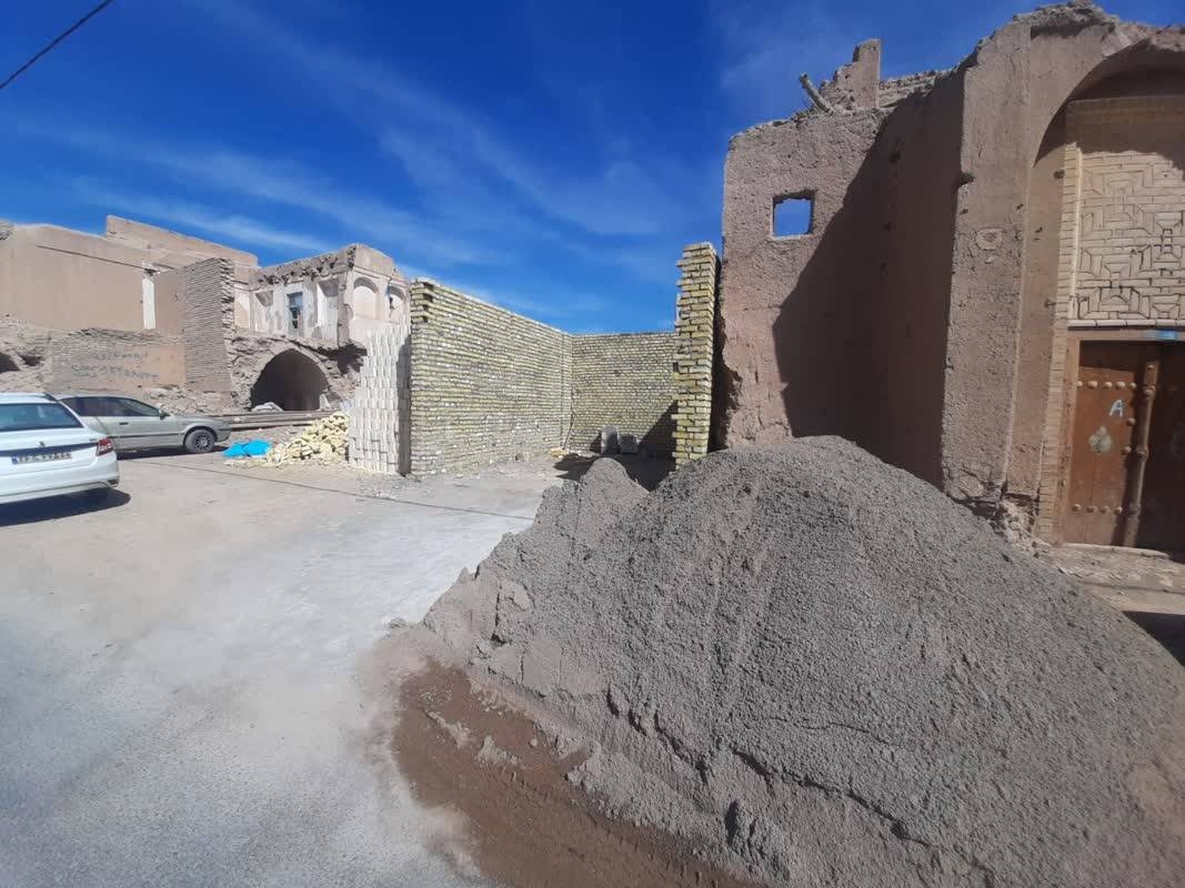 توقف ساختوساز غیرمجاز در بافت تاریخی تفت