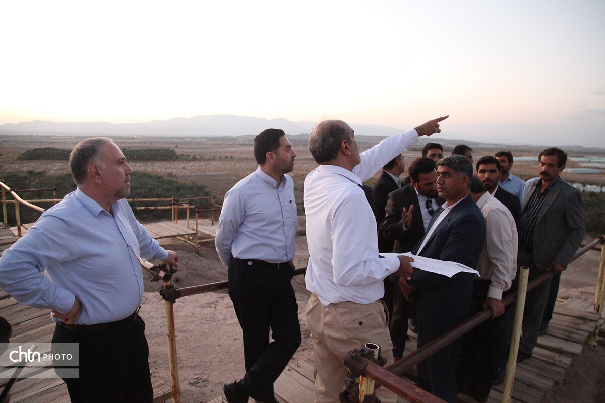 سفر دکتر ایزدی سفر دکتر ایزدی