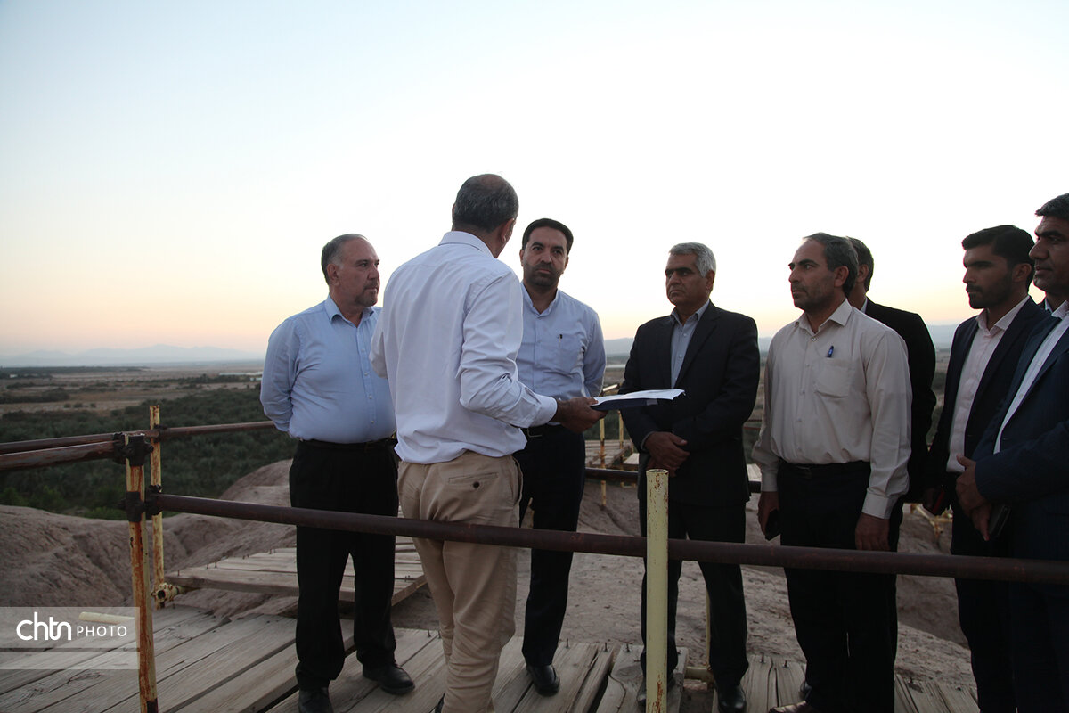 سفر دکتر ایزدی سفر دکتر ایزدی