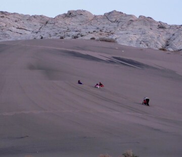 تپه دهل زنان مروست/ یکی از قطورترین تلمسه های بادی صعودی ایران