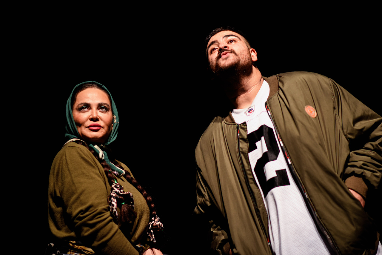 نمایش «هوندا آدیداس ۲» در پردیس تئاتر شهرزاد