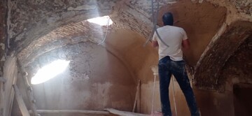 حمام کهنه و کاروانسرای دیودان خرامه فارس مرمت می‌شود
