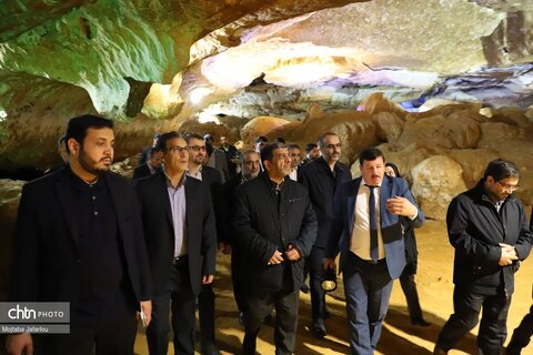 بازدید وزیر میراث‌فرهنگی، گردشگری و صنایع‌دستی از غار کتله‌خور زنجان