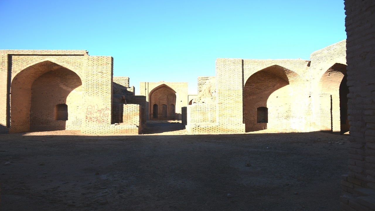 رونق دوباره کاروانسرای عباسآباد تایباد خراسان رضوی با ثبت جهانی