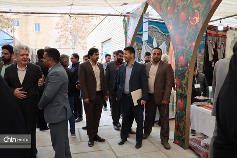 جشنوار انار در شهرستان بجستانبرگزارشد