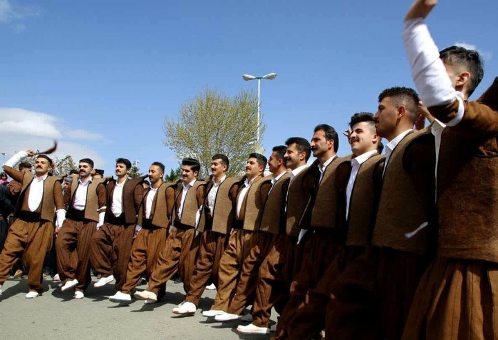 پنجمین جشنواره سراسری هه‌لپه‌رکی در بانه کردستان برگزار می‌شود