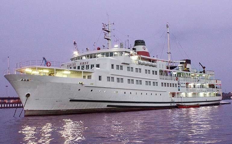 گردشگری، مروارید پنهان در صدف سیاستهای توسعه دریا محور/ دست یابی به الگوی جدید حکمرانی در مدیریت بنادر/ سهم کشورهای پیشرفته از اقتصاد دریایی چقدر است؟