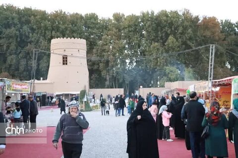 آغاز چهارمین جشنواره قورمه، غذاهای سنتی و نان  در مهریز