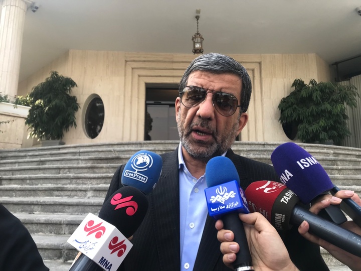 ورود شناورهای تفریحی به کشور آزاد شد/ یلدا و چهارشنبهسوری تغییرپذیر نیستند/ به مدیر موزه رشت تذکر داده شد ورود شناورهای تفریحی به کشور آزاد شد/ یلدا و چهارشنبهسوری تغییرپذیر نیستند/ به مدیر موزه رشت تذکر داده شد