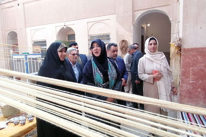 شهرستان خوروبیابانک همچون خورشیدی بر نصف جهان میتابد شهرستان خوروبیابانک همچون خورشیدی بر نصف جهان میتابد