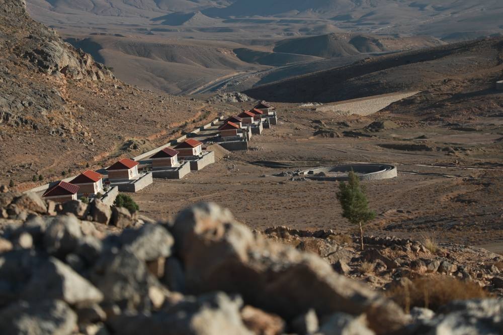 بازدید معاون گردشگری کشور از ۲ مجتمع گردشگری در شهرستان تفت