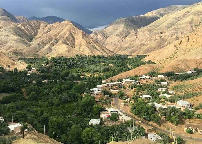روستای هزار رود شهرستان طارم از جاذبههای استان زنجان