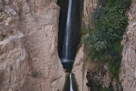 آبشار پیران نگین گردشگری سرپل‌ذهاب