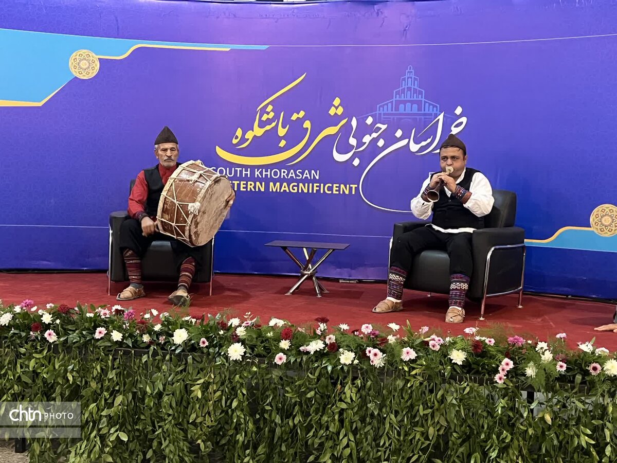 چشم نوازی هنرهای اصیل ایرانی در ششمین نمایشگاه سراسری صنایع‌دستی خراسان جنوبی