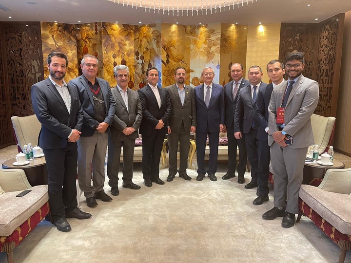 دیدار هیات گردشگری ایران با دبیرکل سازمان شانگهای دیدار هیات گردشگری ایران با دبیرکل سازمان شانگهای