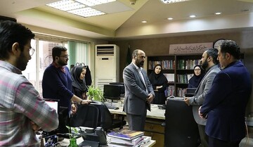 رئیس پژوهشگاه میراث‌فرهنگی و گردشگری از خبرگزاری کتاب ایران بازدید کرد