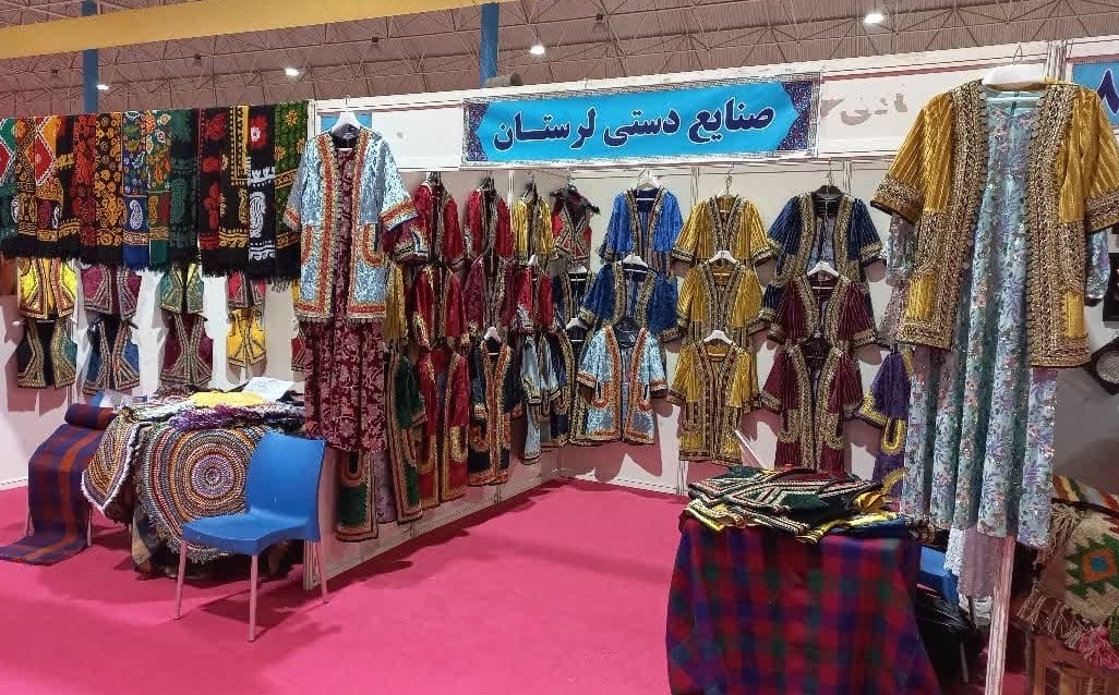 حضور هنرمندان لرستانی در شانزدهمین جشنواره فرهنگ و هنر ایرانی