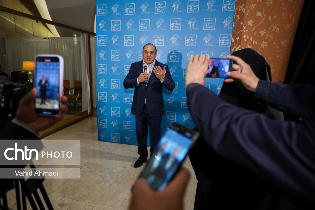 حاشیه و متن آیین افتتاحیه انجمن خیرین میراثفرهنگی در هتل اسپیناس تهران/ فرصتی برای ادای دین به ایران بزرگ/ شبی که در تاریخ ثبت شد