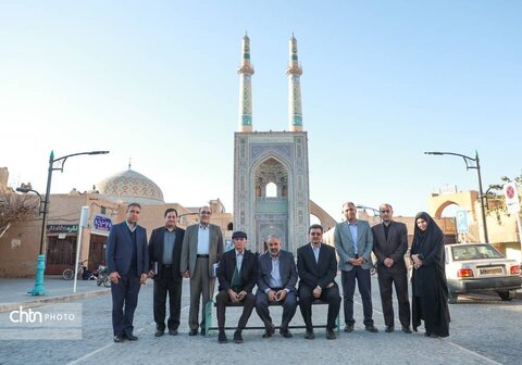 بازدید اعضای کمیسیون فرهنگی و نمایندگان مجلس شورای اسلامی از بافت تاریخی و کویر یزد