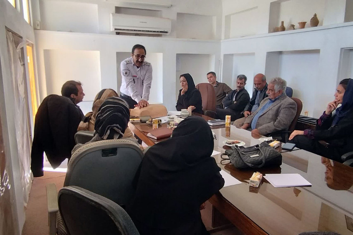 برگزاری دورههای ضمن خدمت ویژه مدیران واحدهای گردشگری نائین اصفهان برگزاری دورههای ضمن خدمت ویژه مدیران واحدهای گردشگری نائین اصفهان