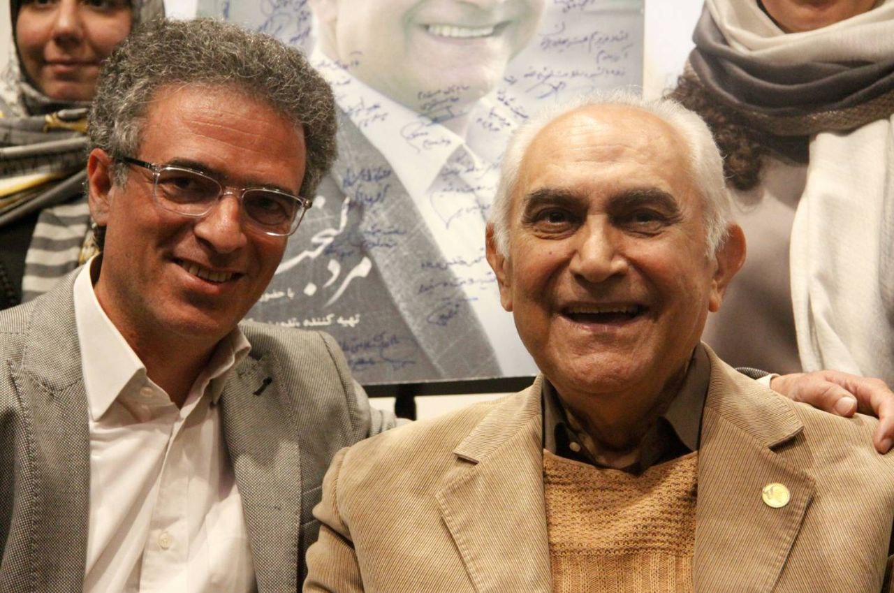 پاسداشت «مرد لبخند» در فرهنگسرای ارسباران/ پرتره رعفت هاشمپور رونمایی شد