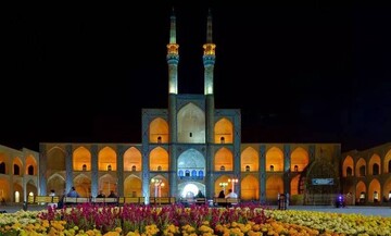 بناهای تاریخی فاخر یزد نورپردازی می‌شود