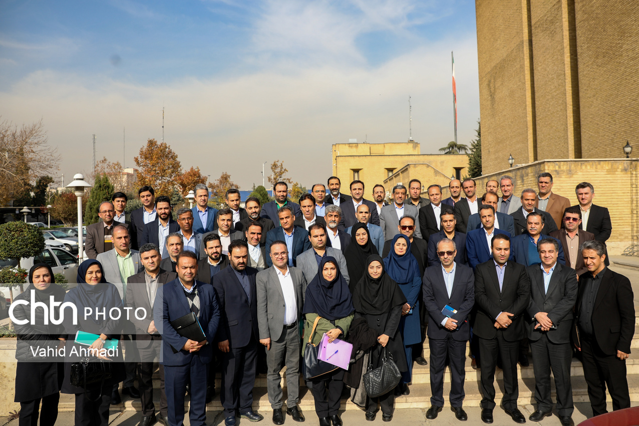 برای شادی مردم برنامهریزی کنید